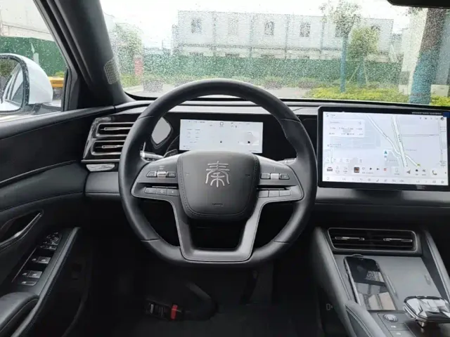 BYD Qin L — Фото автомобиля 10