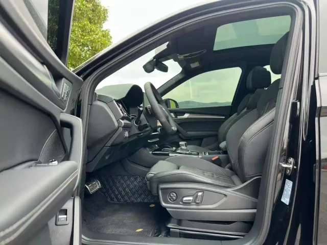 Audi Q5L — Фото автомобиля 8