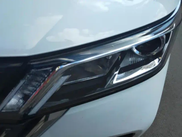 Wuling Jiachen — Фото автомобиля 5
