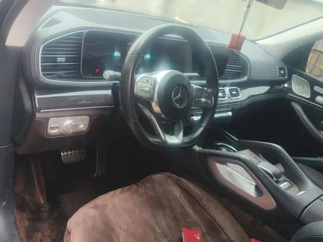 Mercedes-Benz GLS-Class — Фото автомобиля 12