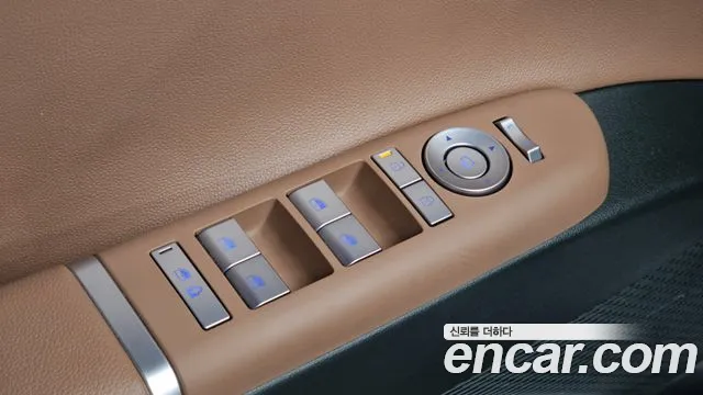 Hyundai Grandeur GN7 — Фото автомобиля 28