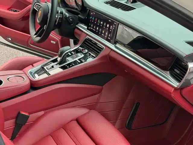 Porsche Panamera — Фото автомобиля 9