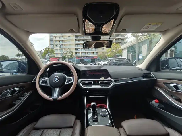 BMW 3 Series — Фото автомобиля 6