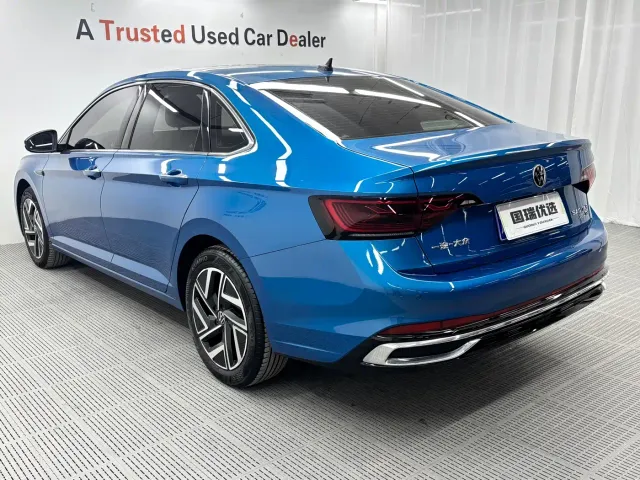 Volkswagen Sagitar — Фото автомобиля 6