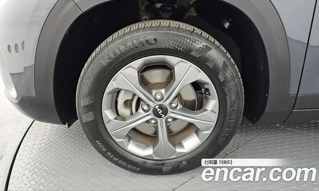 Kia Seltos — Фото автомобиля 5