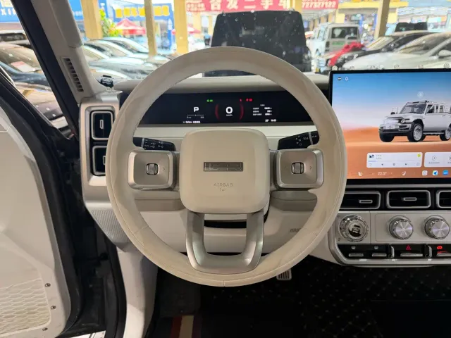 iCAR V23 — Фото автомобиля 12
