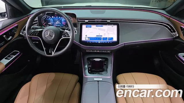 Mercedes-Benz E-Class — Фото автомобиля 7