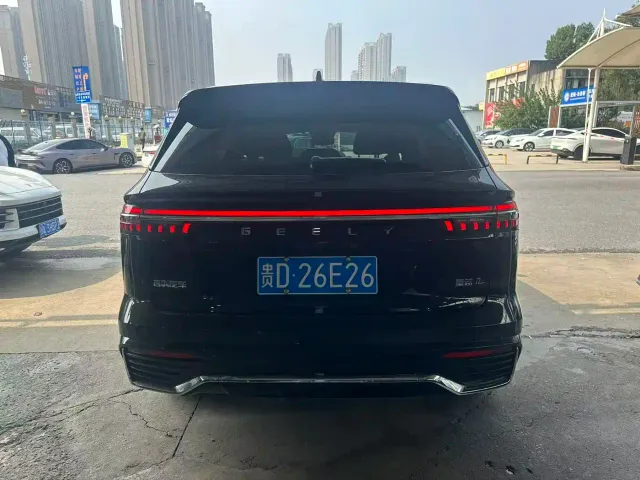 Geely Xingyue L — Фото автомобиля 4