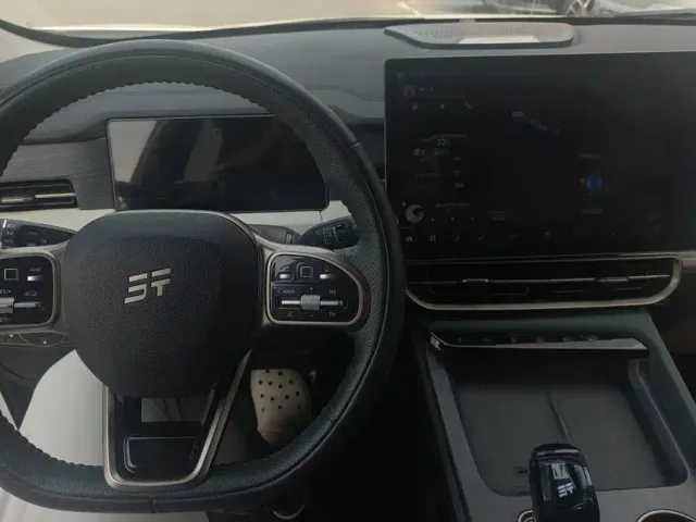 Jetour Shanhai L9 — Фото автомобиля 12