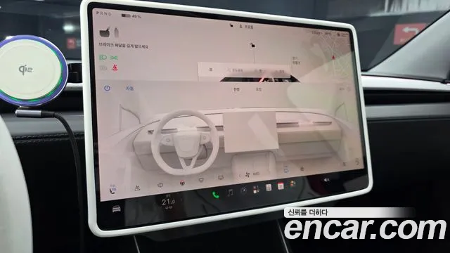 Tesla Model Y — Фото автомобиля 22