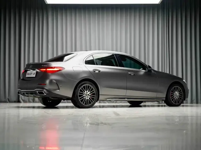 Mercedes-Benz C-Class — Фото автомобиля 9