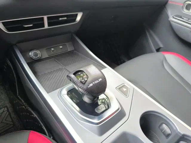 Jetour Dashing — Фото автомобиля 17