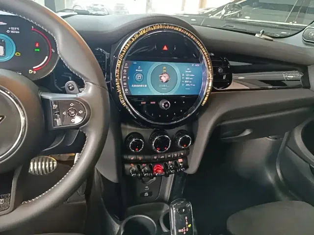 MINI John Cooper Works — Фото автомобиля 12