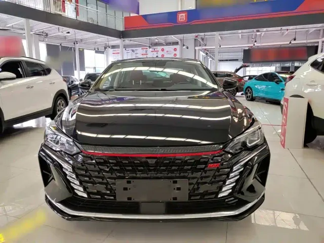 Dongfeng Yixuan MAX — Фото автомобиля 2