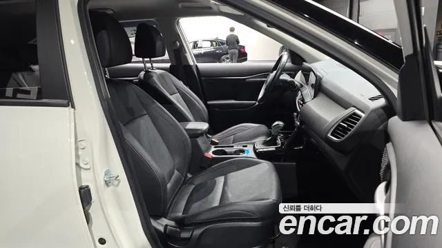 Kia Seltos New — Фото автомобиля 12