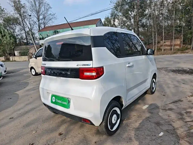 Wuling Hongguang Mini EV — Фото автомобиля 6