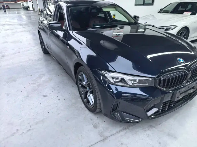 BMW 3 Series — Фото автомобиля 3