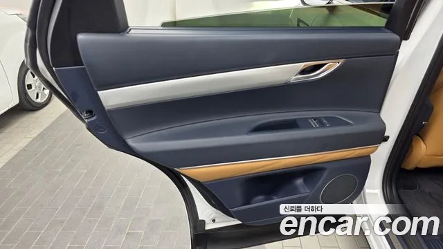 Genesis GV80 — Фото автомобиля 14