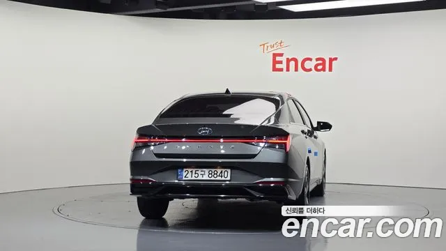 Hyundai Avante CN7 — Фото автомобиля 4
