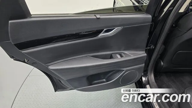 Genesis G80 RG3 — Фото автомобиля 14