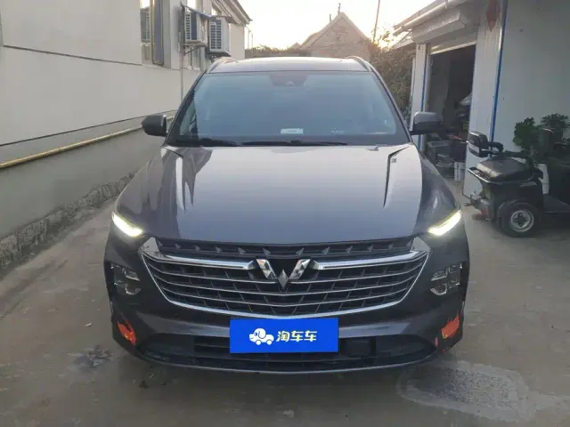 Wuling Victory — Фото автомобиля 2