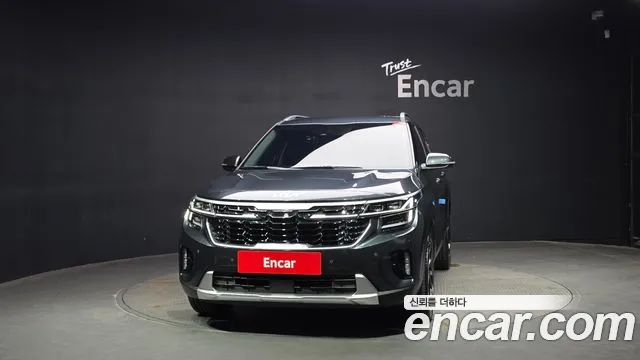 Kia Seltos — Фото автомобиля 3
