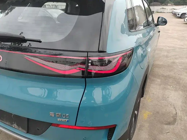 BYD Sealion 05 EV — Фото автомобиля 7