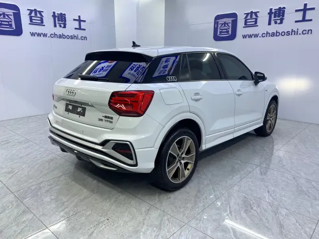 Audi Q2L — Фото автомобиля 21