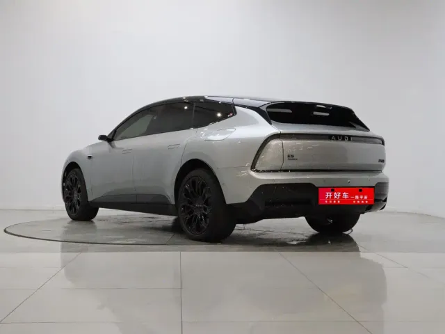 Audi E5 Sportback — Фото автомобиля 6