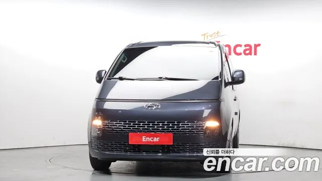 Hyundai Staria Staria Карго 3 места — Фото автомобиля 3