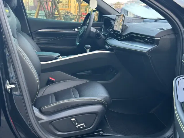 Geely Xingrui — Фото автомобиля 8