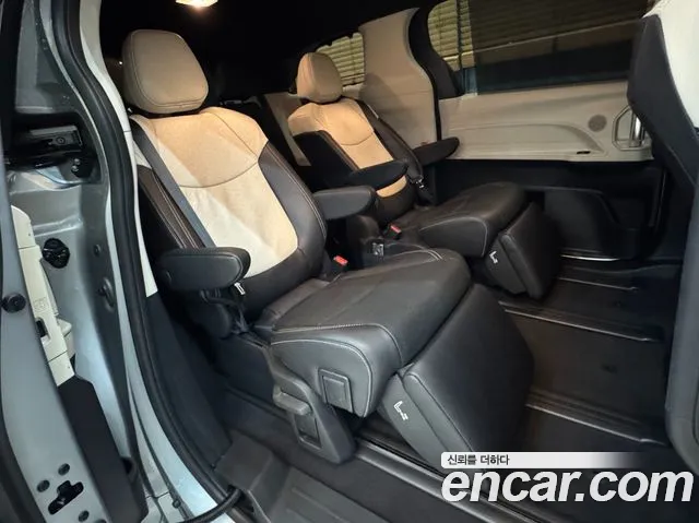 Toyota Sienna 4th Gen — Фото автомобиля 20