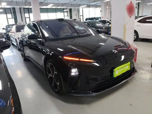 Nio ET5 Touring — Фото автомобиля 3