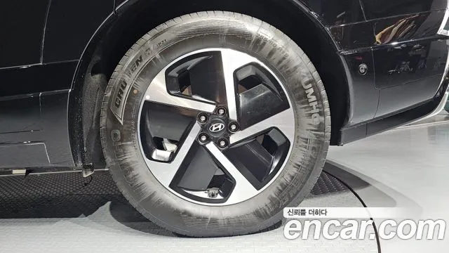 Hyundai Ioniq 9 — Фото автомобиля 6