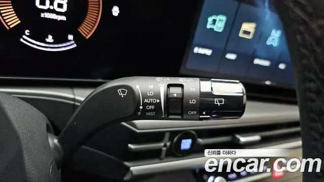 Hyundai Santafe Santa Fe (MX5) Бензин 2.5T 2WD — Фото автомобиля 24