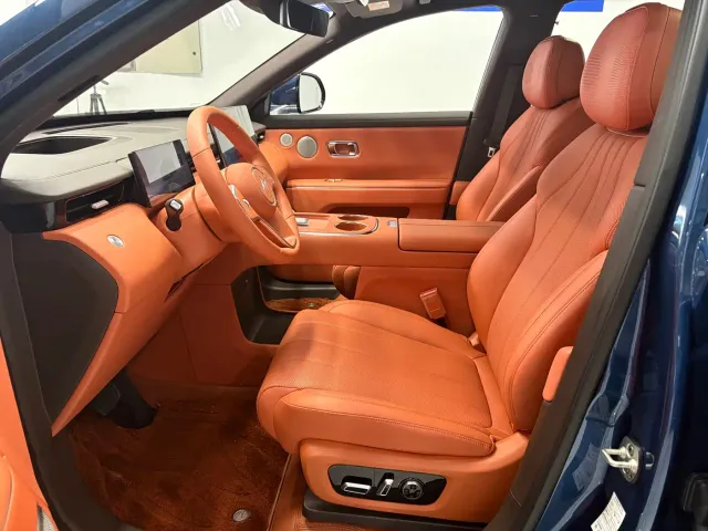 Dongfeng E8 M8 — Фото автомобиля 7