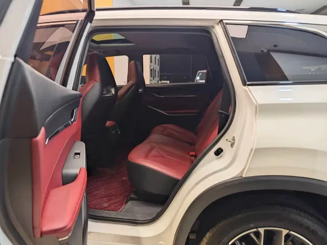 Changan CS75 Plus — Фото автомобиля 21