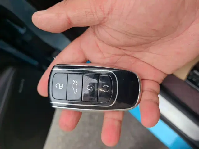 Chery Tiggo 8 PLUS C-DM — Фото автомобиля 8