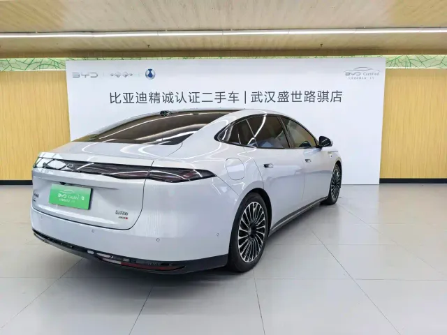 BYD Seal 08 — Фото автомобиля 6