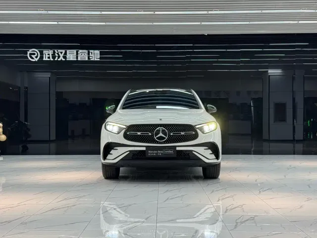 Mercedes-Benz GLC Coupe — Фото автомобиля 2