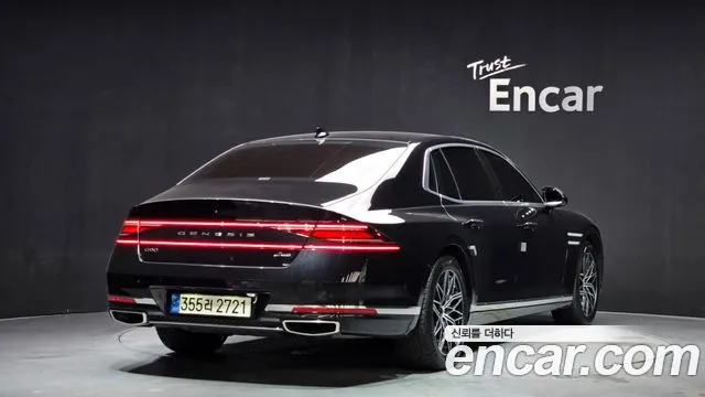 Genesis G90 Бензин 3.5 турбо AWD — Фото автомобиля 2