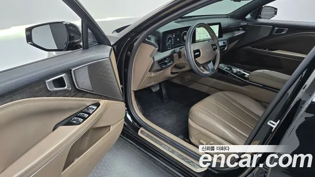 Kia K8 — Фото автомобиля 10