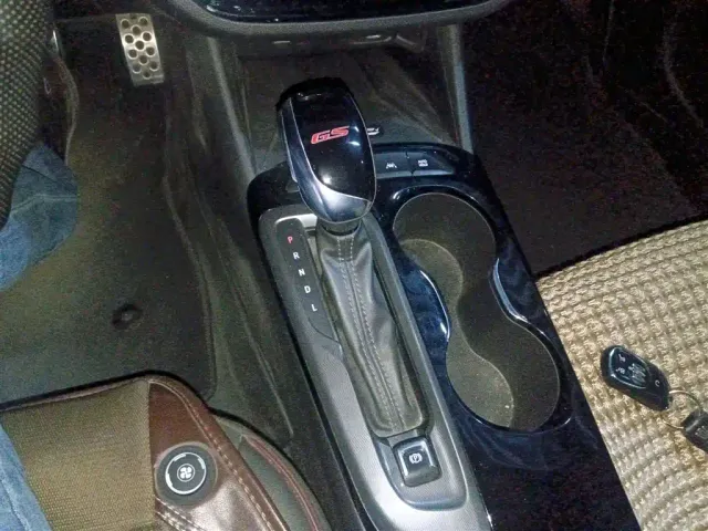 Buick Angyang — Фото автомобиля 9