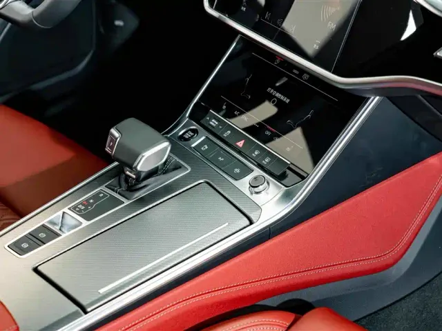 Audi A7L — Фото автомобиля 19