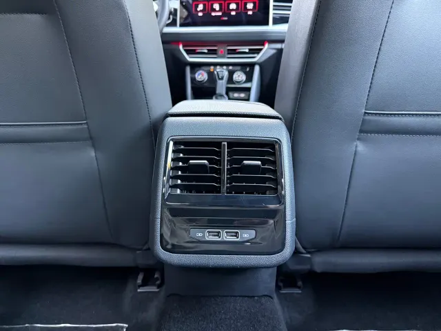 Volkswagen Sagitar — Фото автомобиля 15