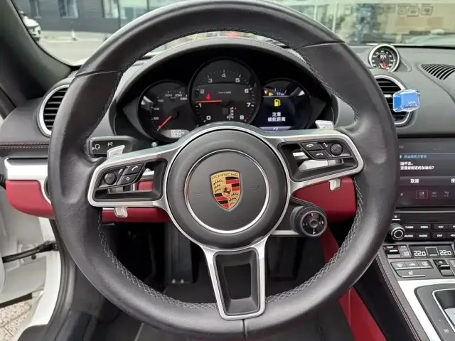 Porsche 718 — Фото автомобиля 17