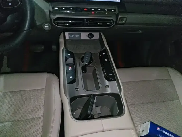 Haval Big Dog — Фото автомобиля 13