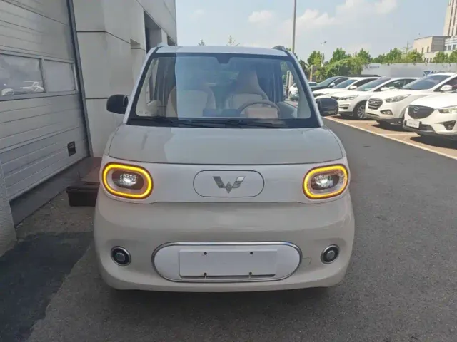 Wuling Hongguang Mini EV — Фото автомобиля 2