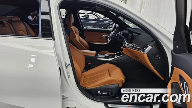 BMW 3-Series 3 серия (G20) — Фото автомобиля 11