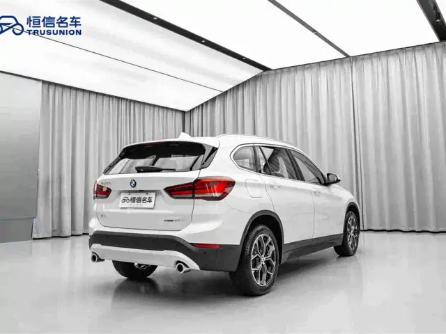 BMW X1 — Фото автомобиля 5